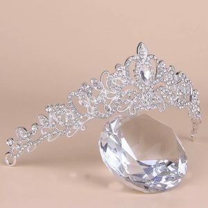 😍Rhinestone princess Tiara